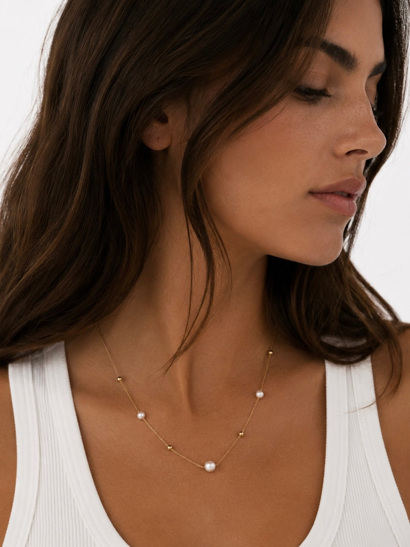 Poppy Pearl Necklace