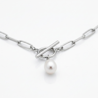 Audrey silver toggle necklace with pearl pendant and paperclip chain