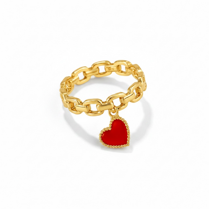 Gold chain ring with red heart charm – Weekendplans