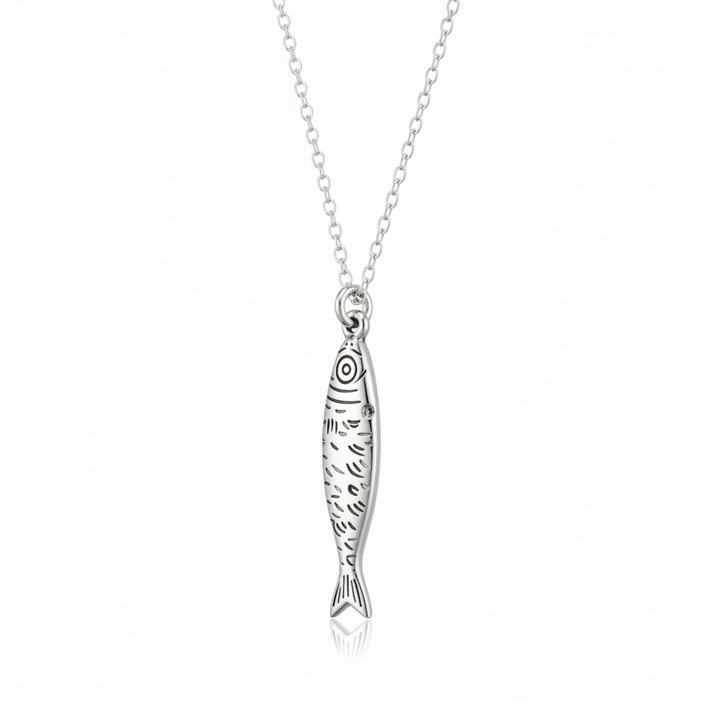Silver sardine fish pendant necklace on a delicate silver chain – Weekendplans